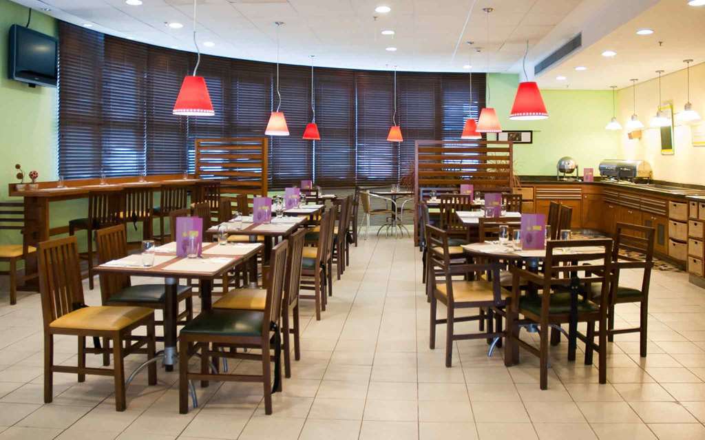 Ibis Indaiatuba Viracopos Hotell Restaurant bilde